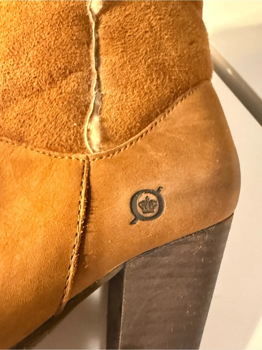 Born Women Boots 6.5 Suede Leather Winter